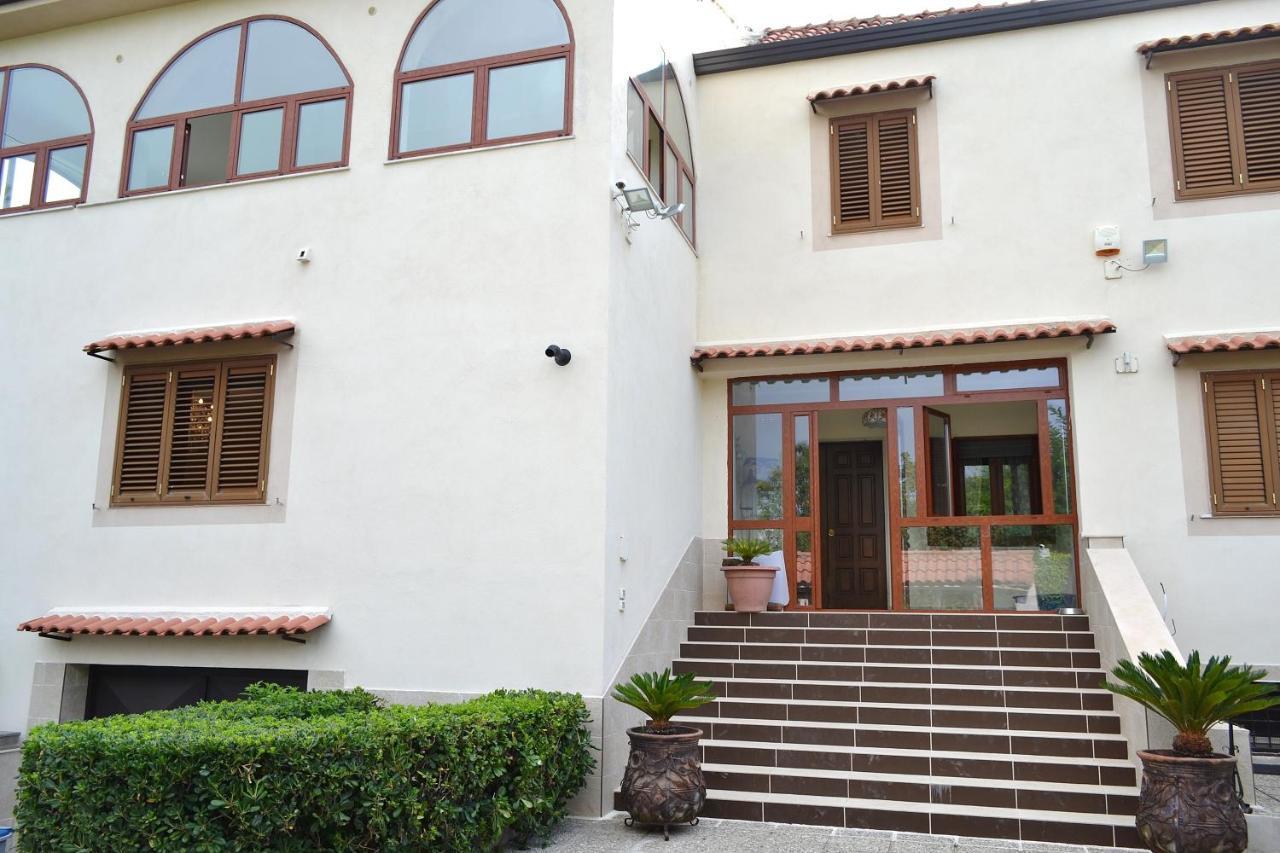 Colazione Da Lolly Bed & Breakfast Naples Exterior photo